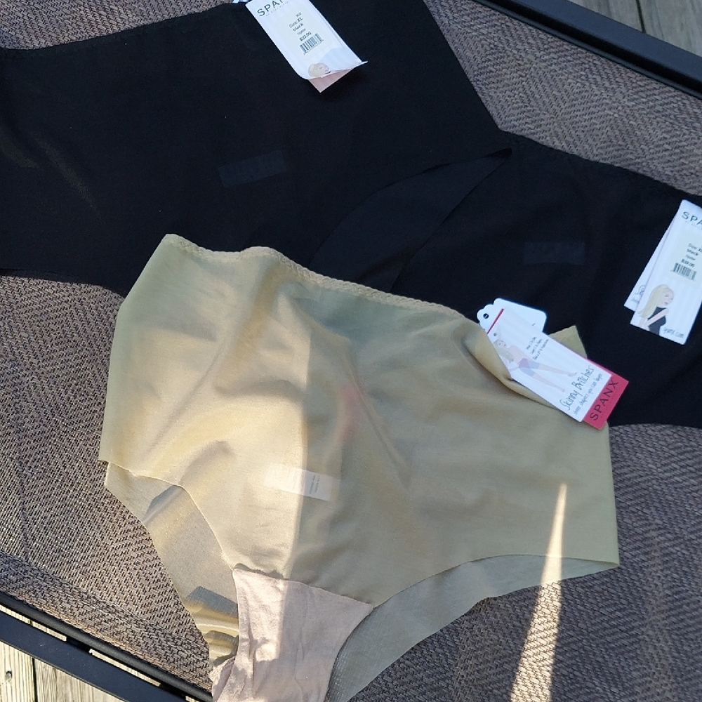 SPANX UNDERWEAR 3 PAIR XL